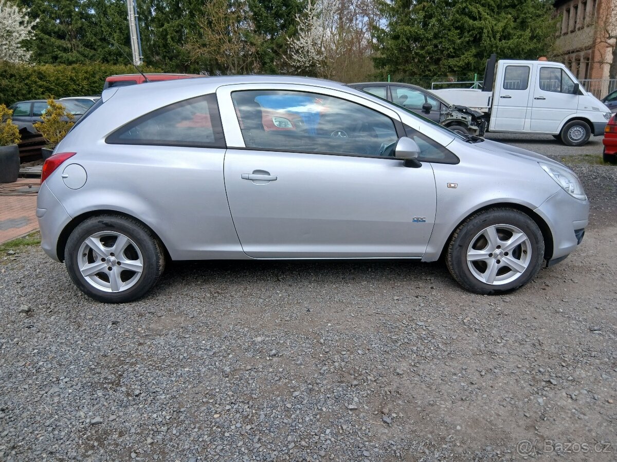 Opel Corsa 1.2i, ALU, klima - 6