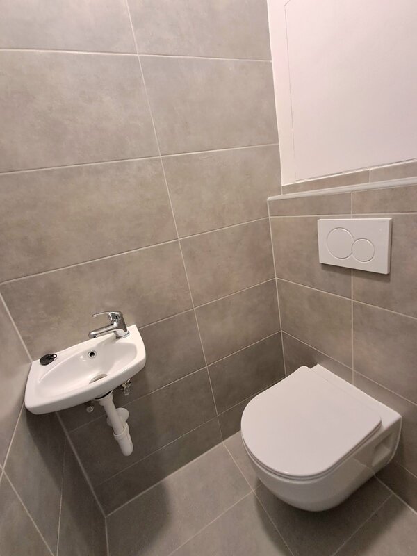 Pronájem zrekonstruovaného bytu 2+1 - 6