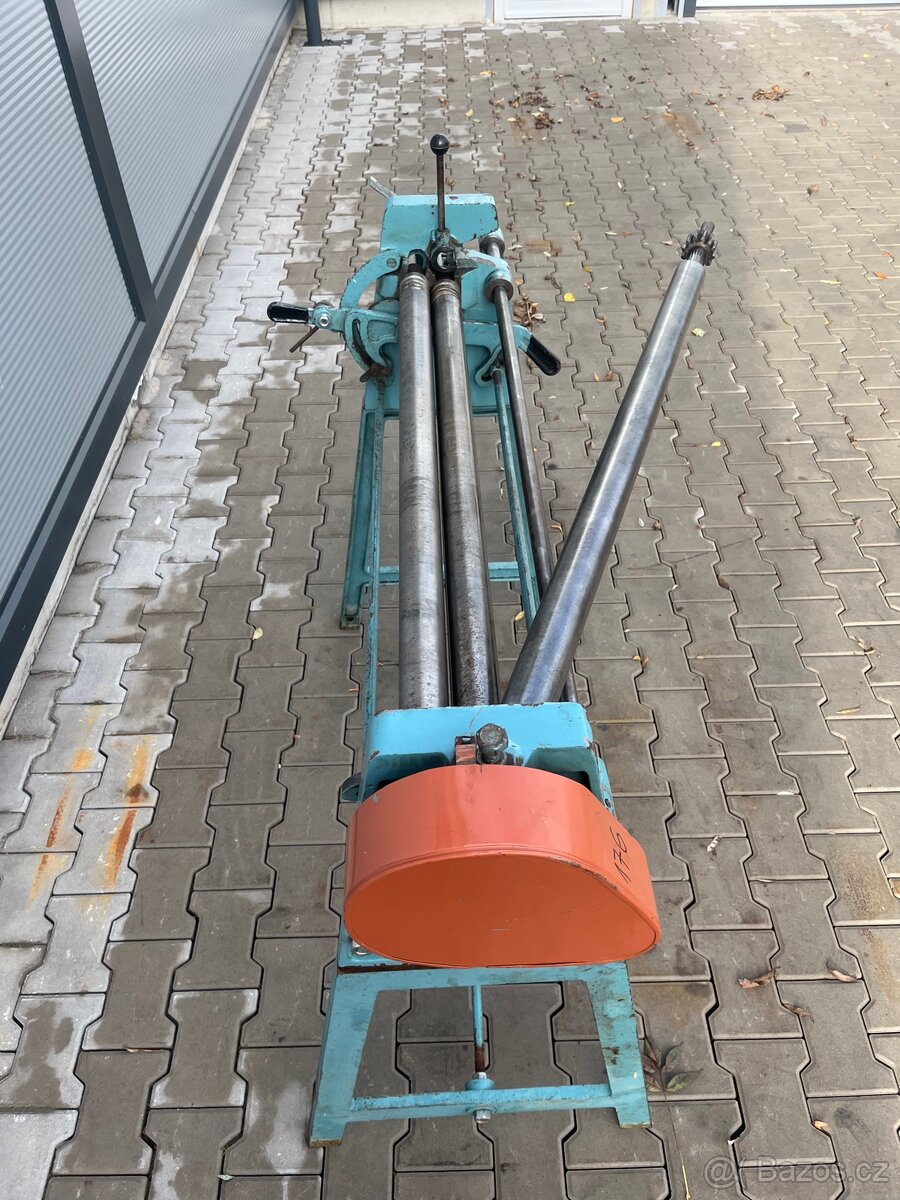 Ruční zakružovačka XZ1000/1 - 6