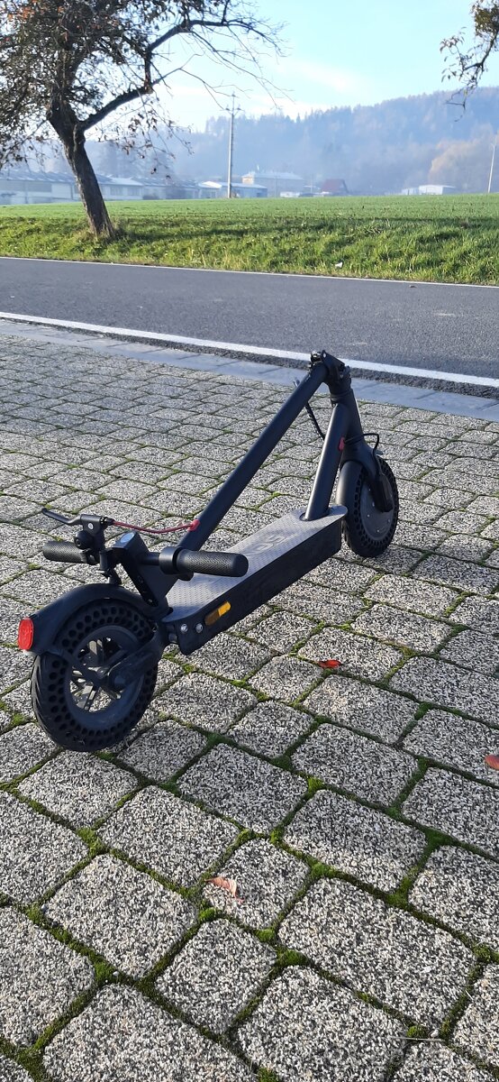 Elektrická koloběžka SENCOR - 6