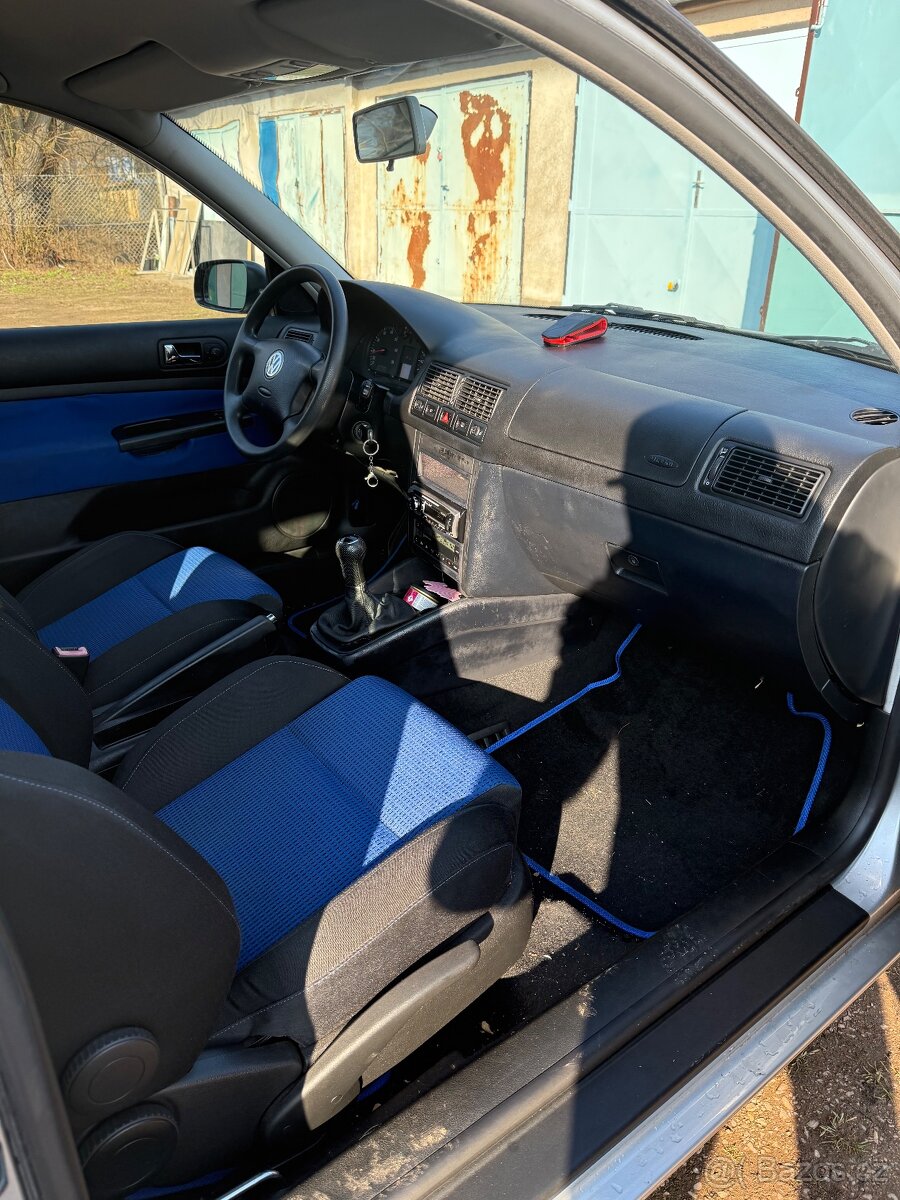 Golf IV 1.6Fsi (3dv.) - 6