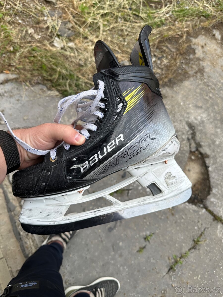 Bauer Vapor Hyperlite 2 - 6