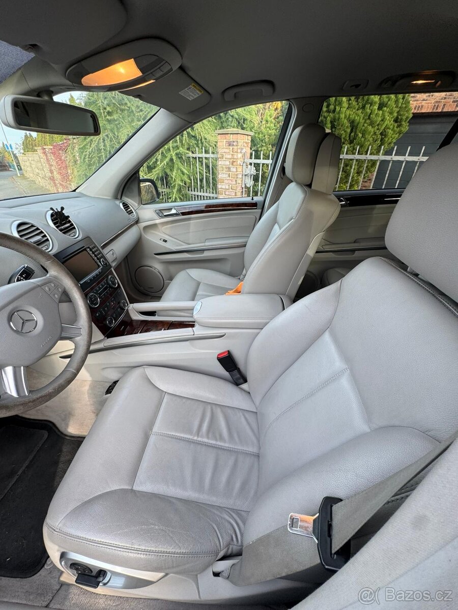 Mercedes-Benz GL 420 CDI AMG Long –7 míst, Exkluzivní výbava - 6