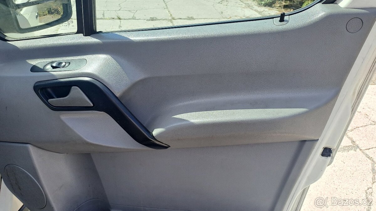 Volkswagen Crafter 2.5 TDI klima MAXI - 6