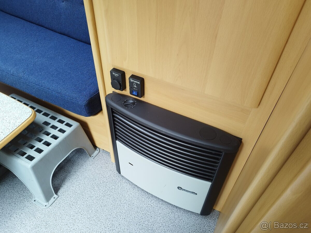 Dethleffs Camper, karavan pro 4-5 osob - 6