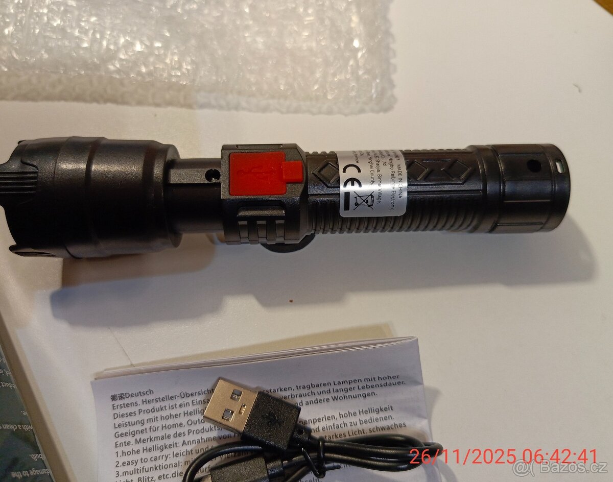Taktická svítilna. - 6