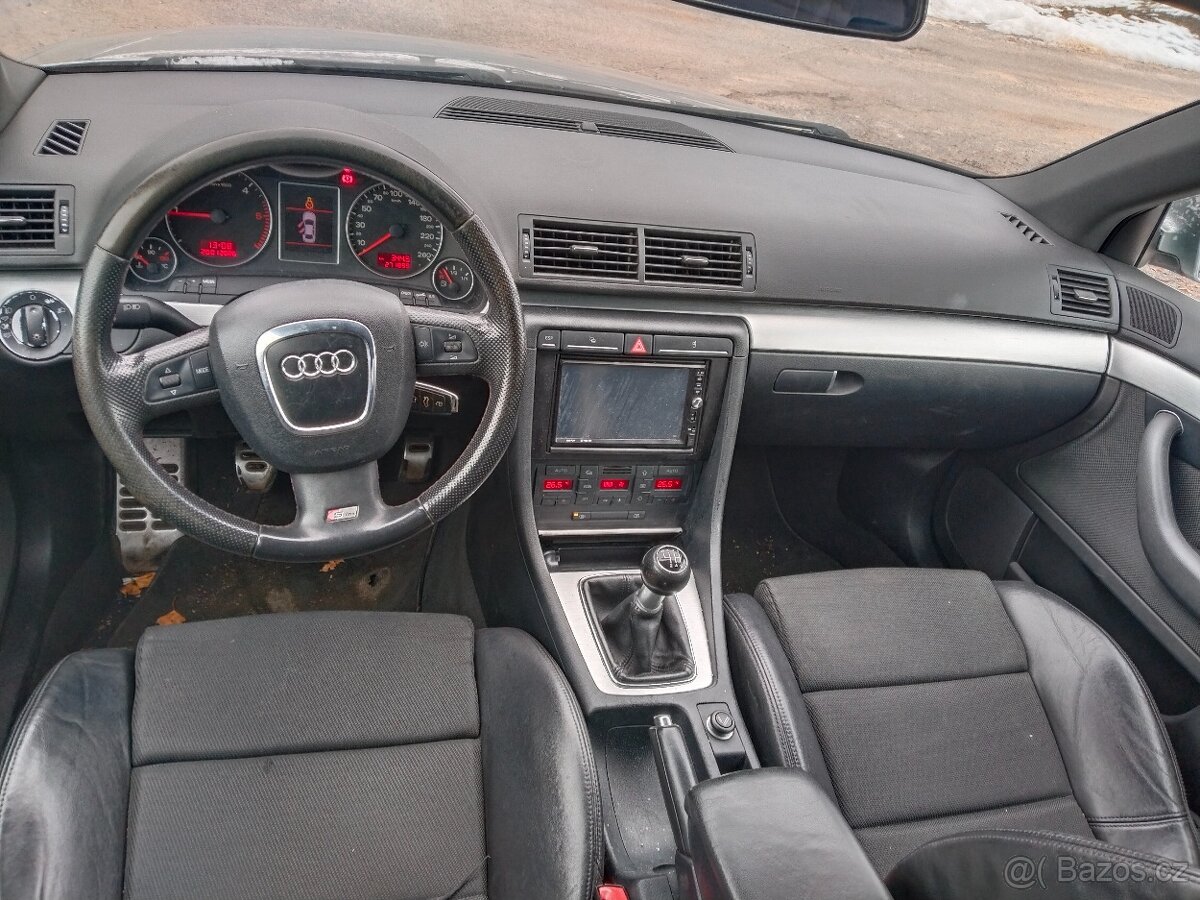 Audi A4 S-Line - 6
