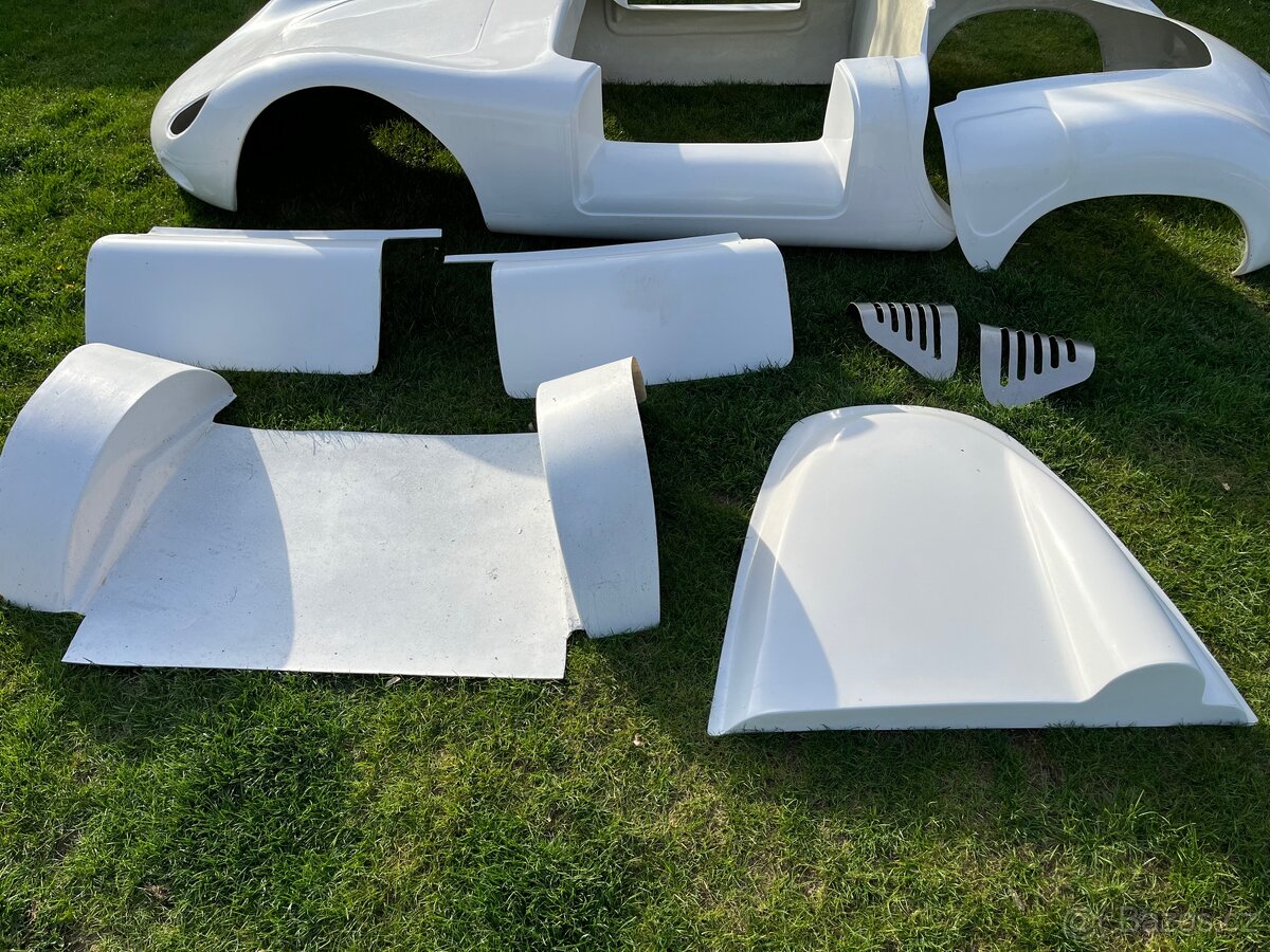 Karoserie Porsche 718 RSK - 6