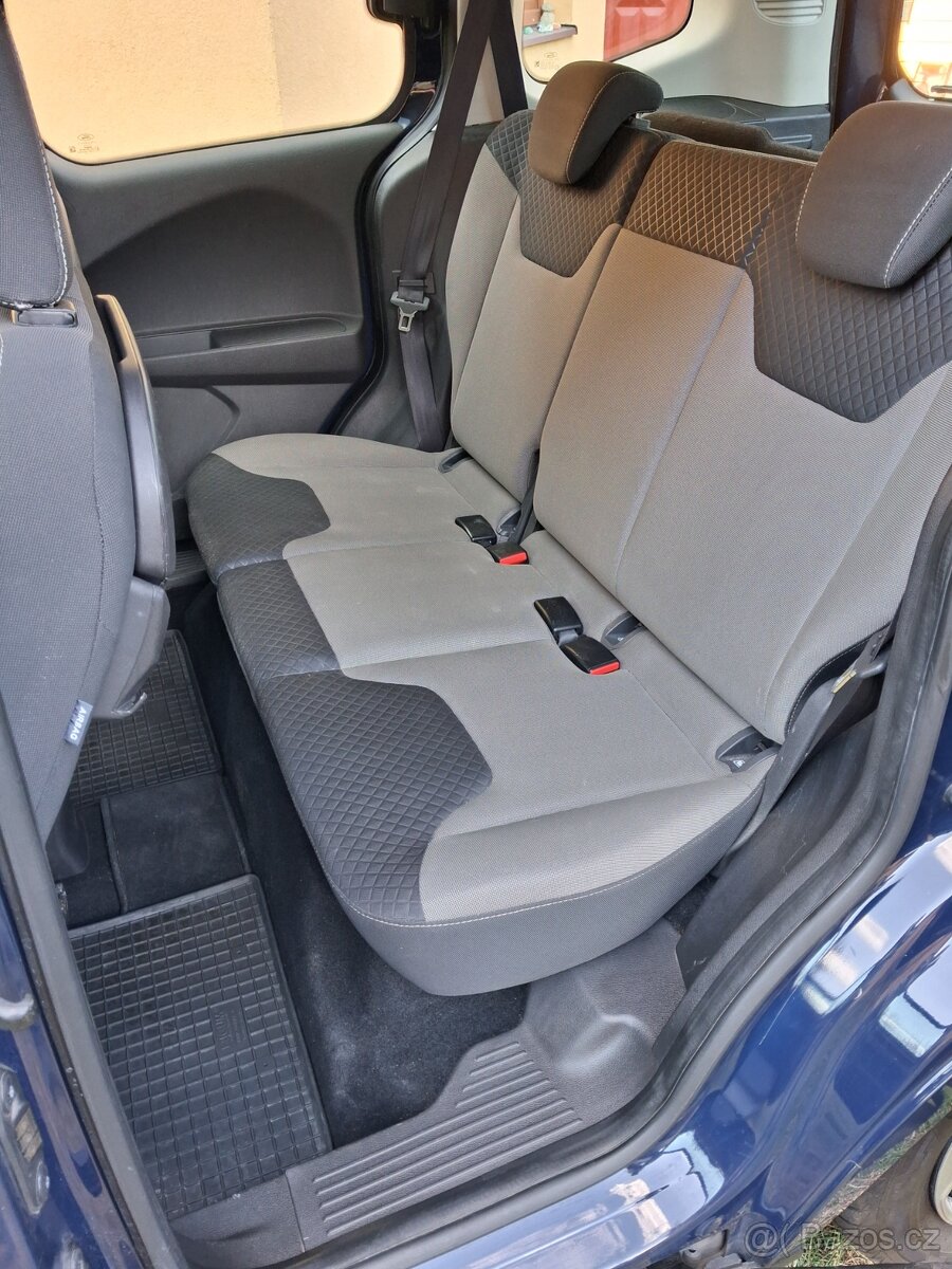 Ford Tourneo Courier - 6