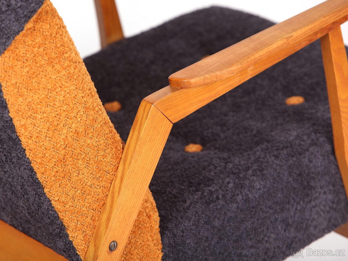 Velké retro křeslo tzv. "Ušák", nové čalounění. - 6
