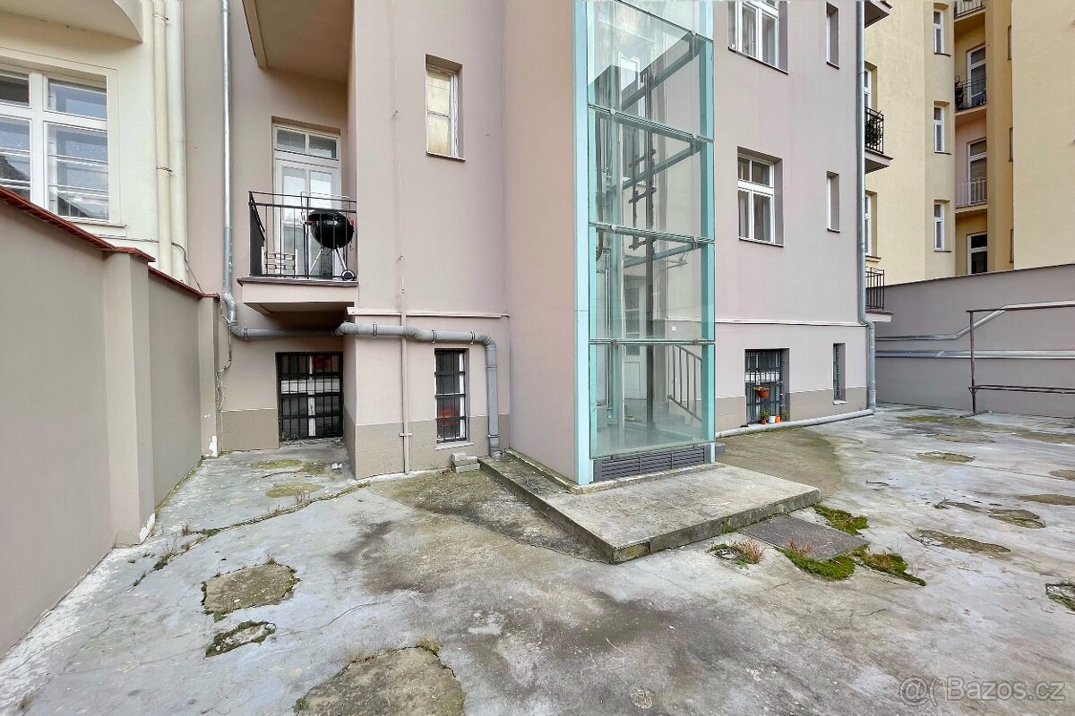 Pronájem bytu 2+kk (47m2) Českomalínská, Praha - 6