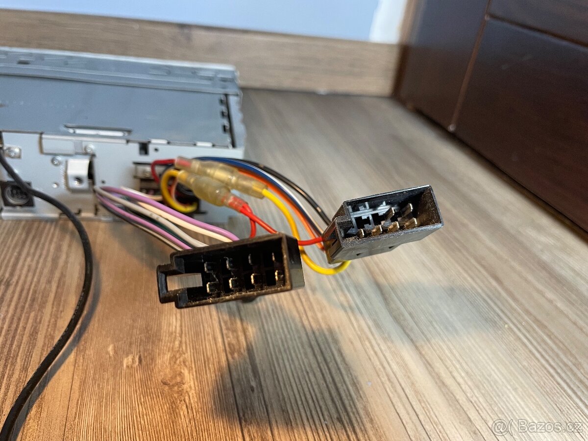 Autorádio JVC KD-G722 - 6