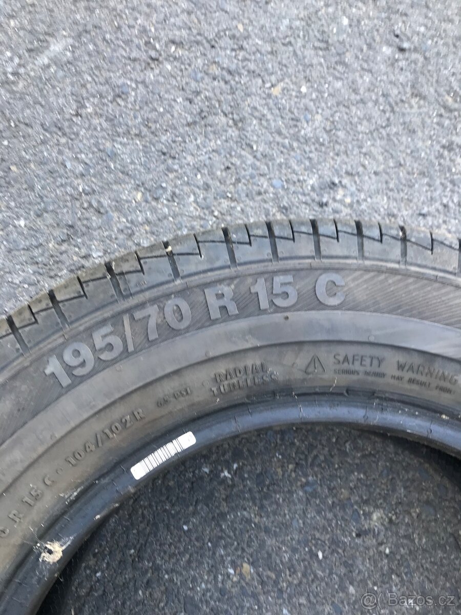 195/70/15C Barum - 6