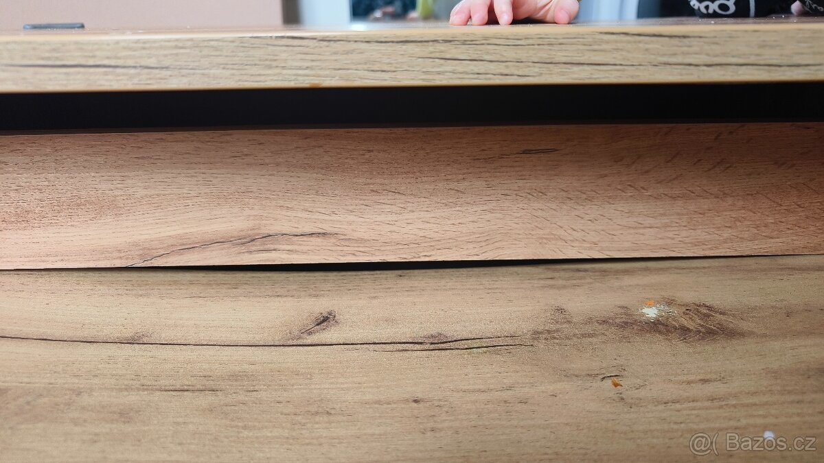 TV stolek - dekor přírodní dřevo - 6