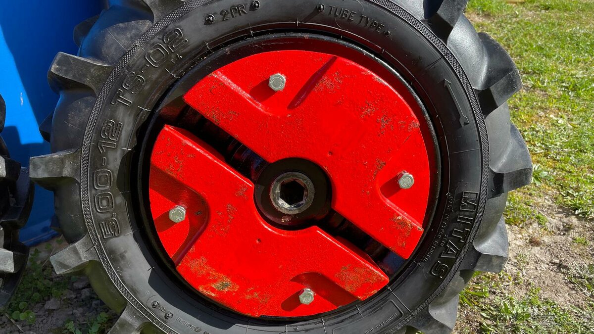 Vari Tera kola - pneu Mitas - 6