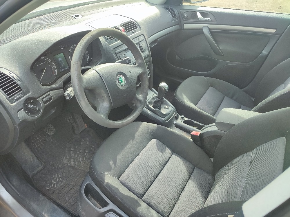 Škoda Octavia č. 2314 - 6