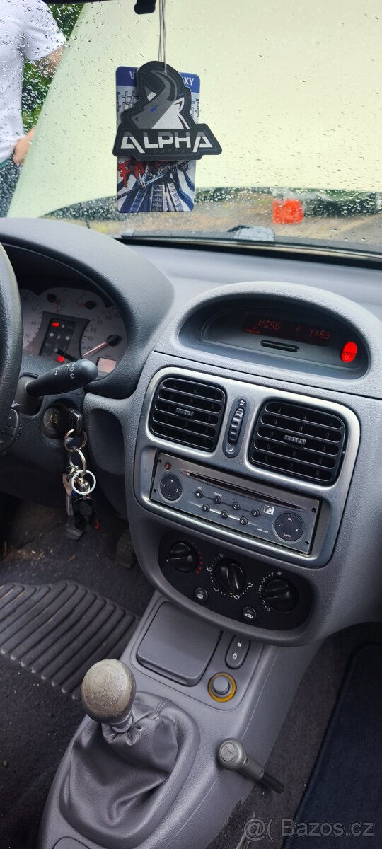 Renault Clio najeto 81.461km, STK 3/28 - 6