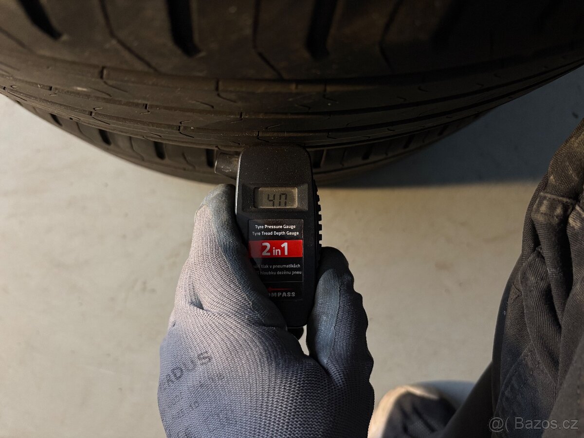 Letní pneu Continental 215/55R17 - 6