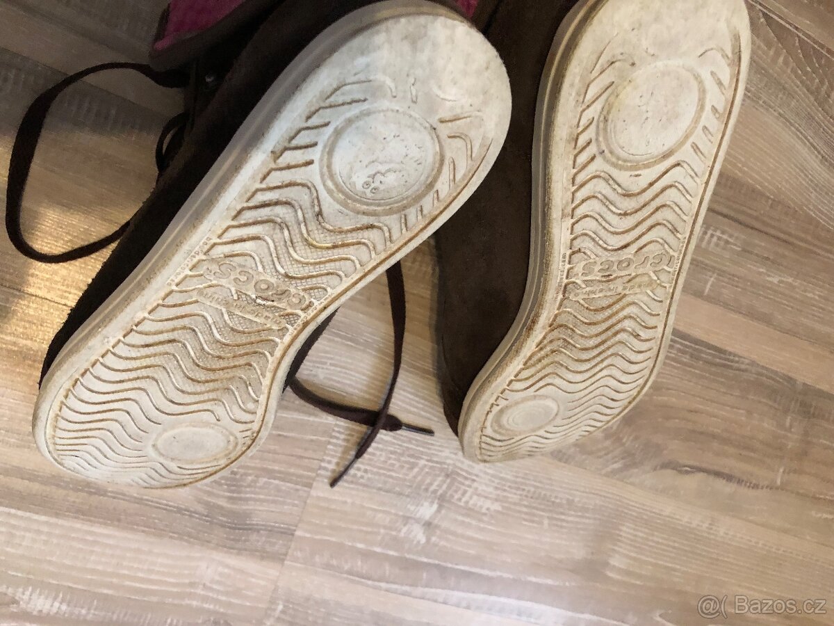 Kotnikove kozene tenisky Crocs - 6