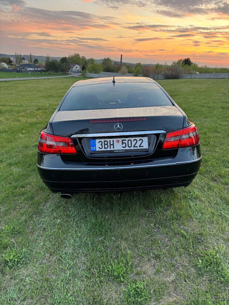 Třídy E 220CDI Coupé 125kw - 6