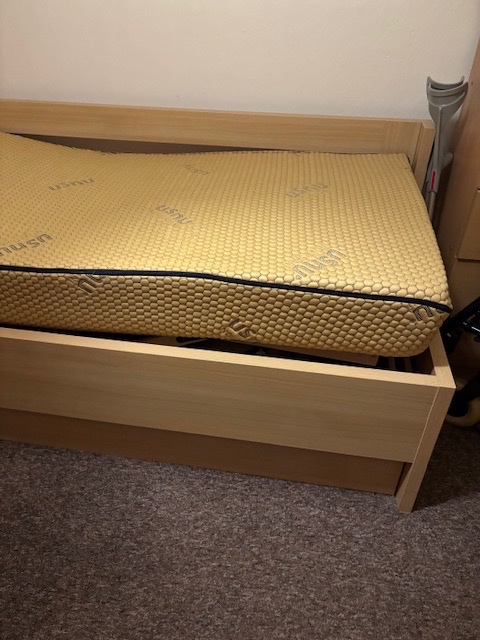 Zdravotní polohovací postel + matrace - 6