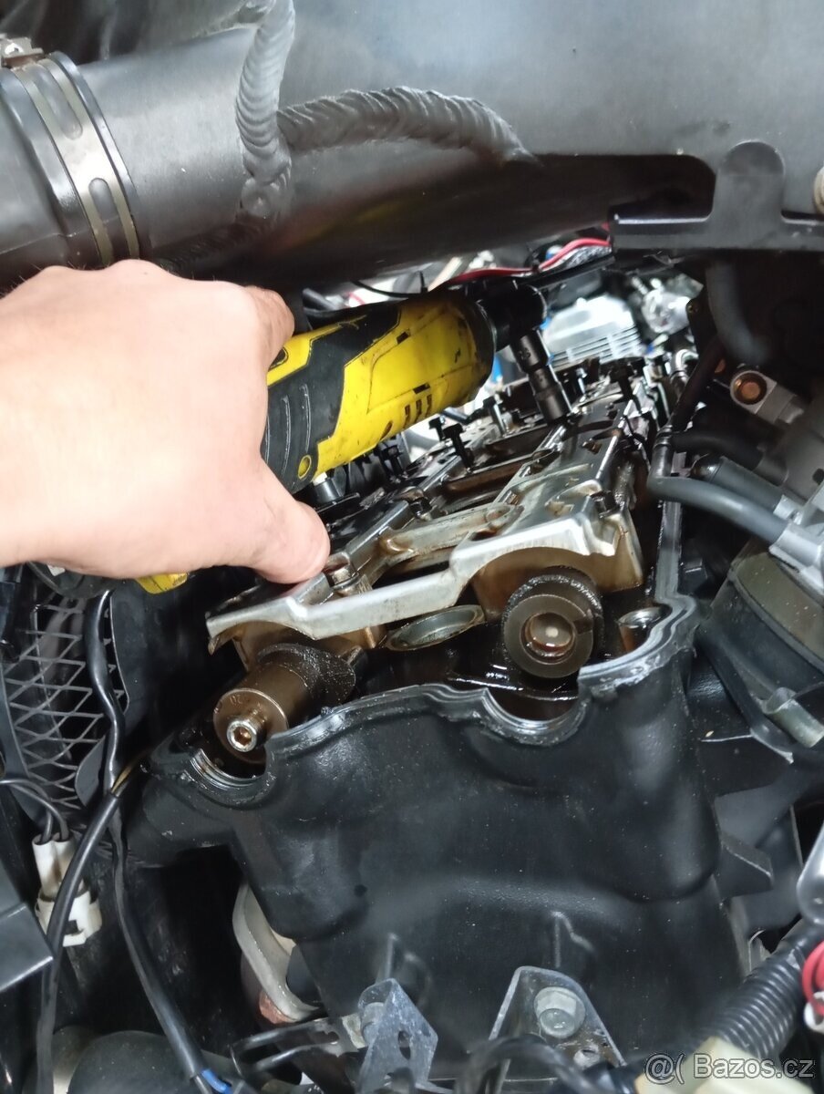 Motor Jawa pařez - 6