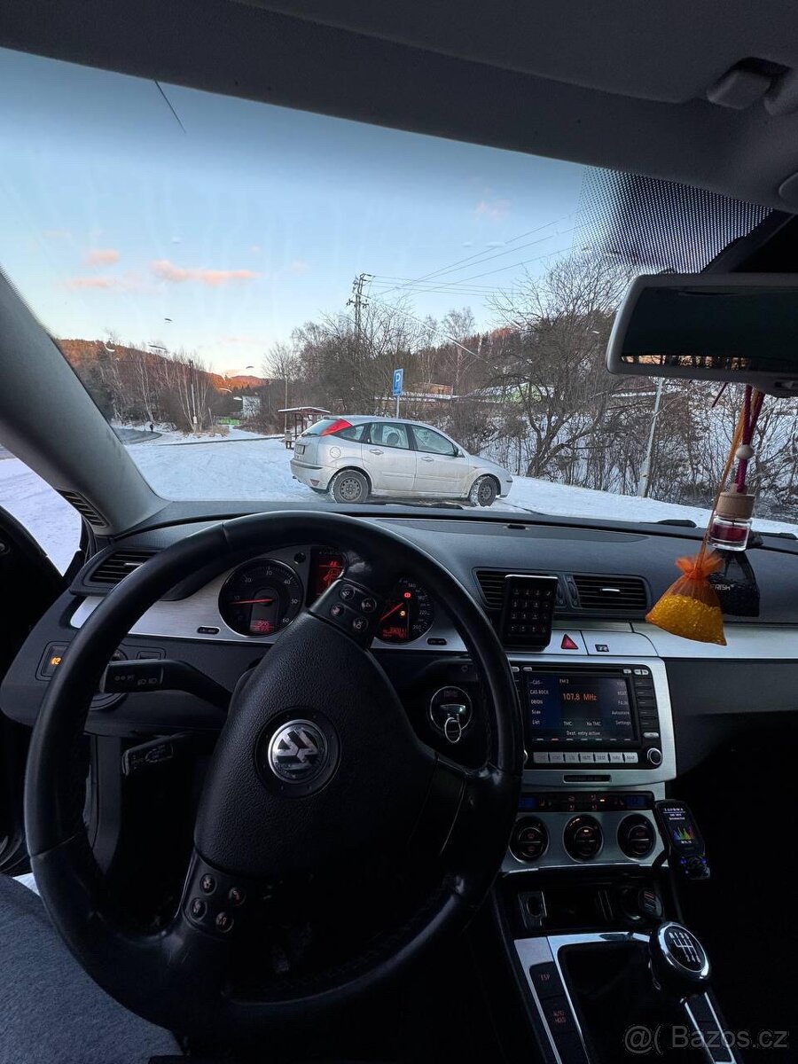 Passat B6 - 6