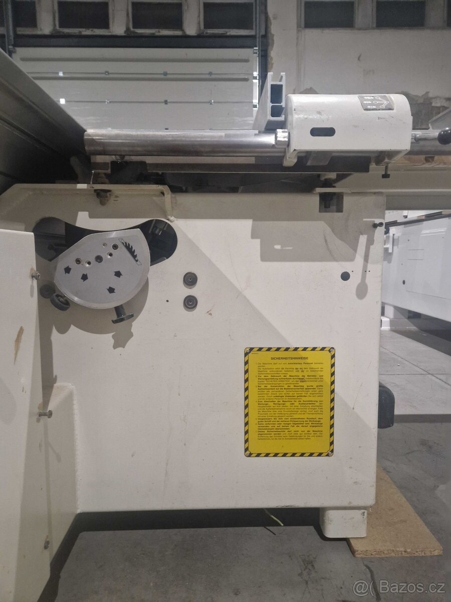 Formátovaci píla SCM SI300N - 6