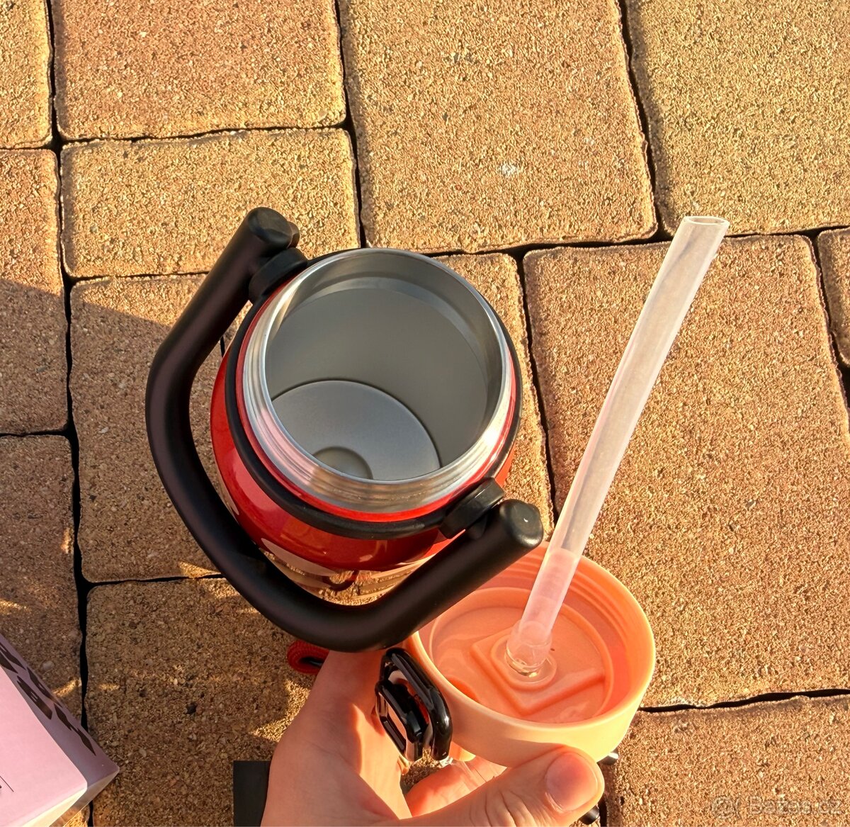 Designová termoska s příslušenstvím - 6