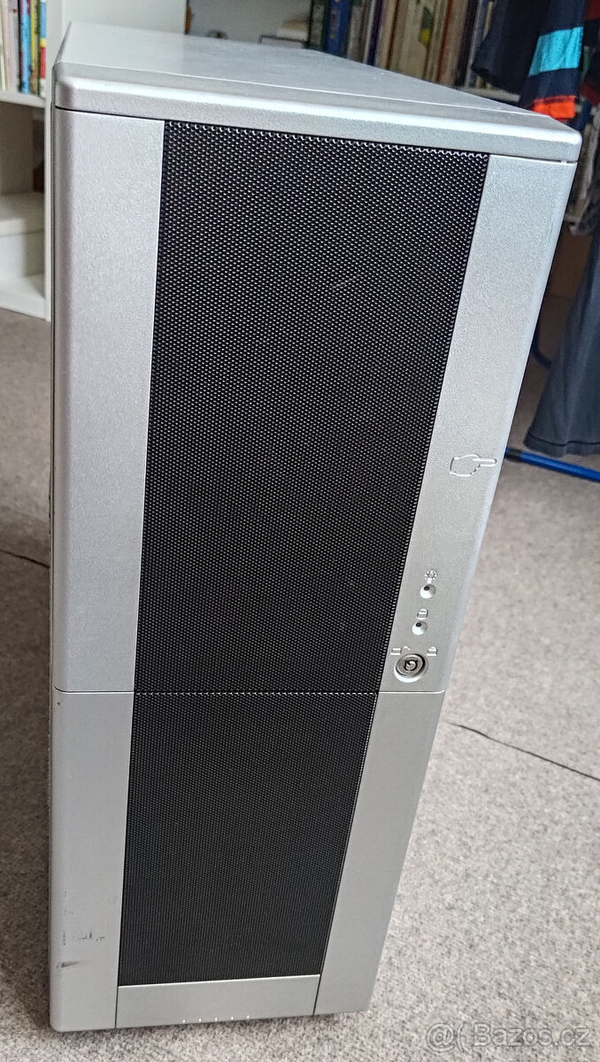 pocitac i7-3770K, 32 GB DDR3, GTX-1060 6 GB, 2xSSD 2xHDD - 6