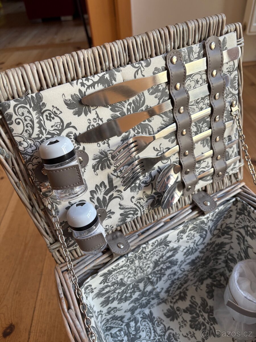 Novy piknikovy kos - 6