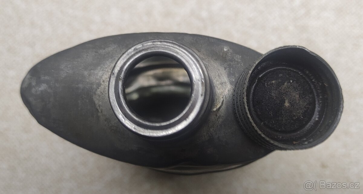 Plechovka od oleje. - 6