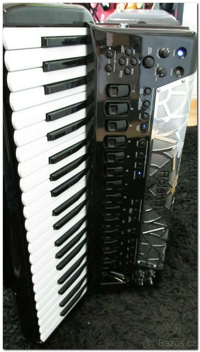 ROLAND Akordeon V-Accordion Mod. FR-8X BK s brašnou - 6