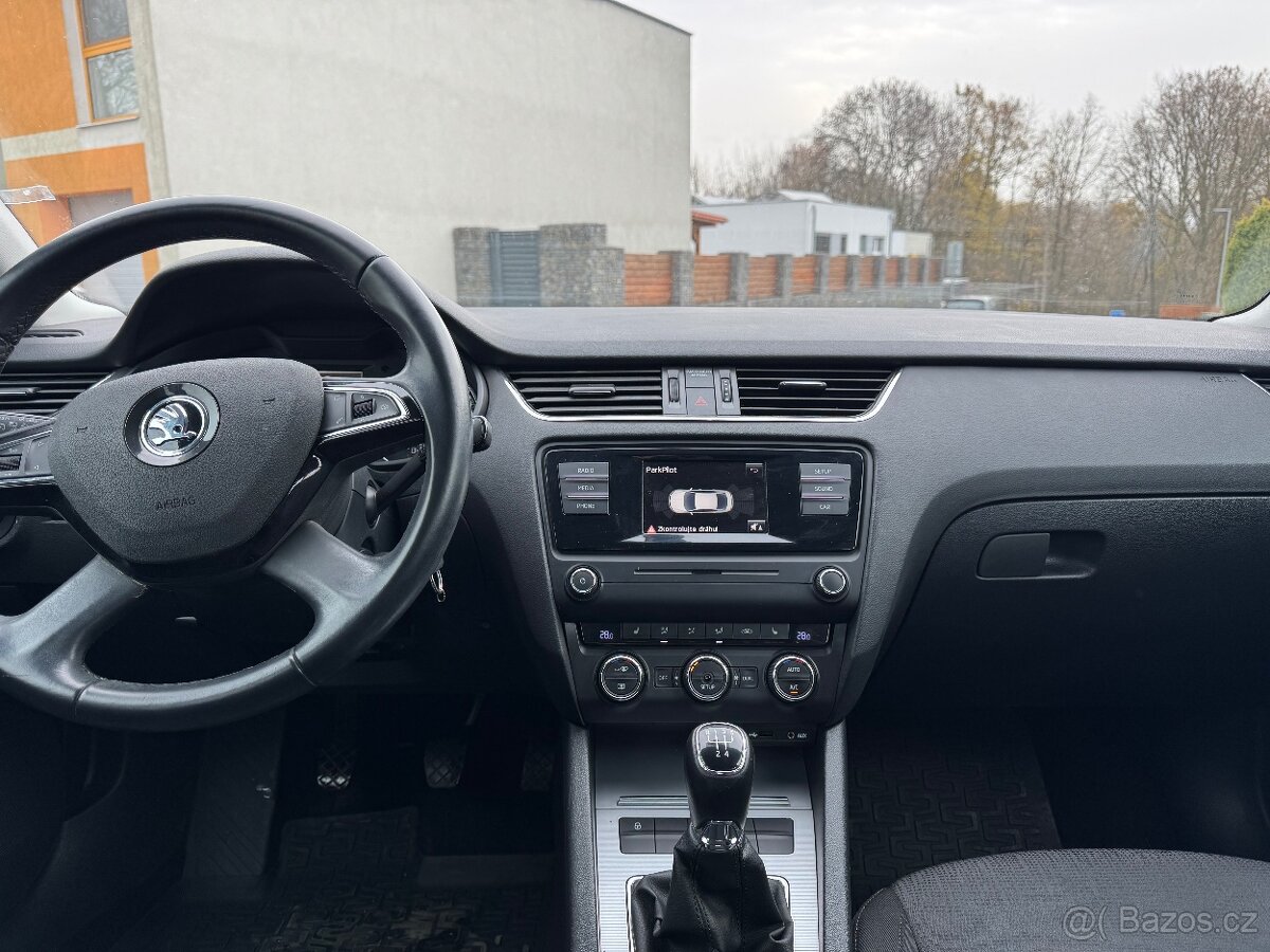 Škoda Octavia 1.6TDI, Elegance - 6