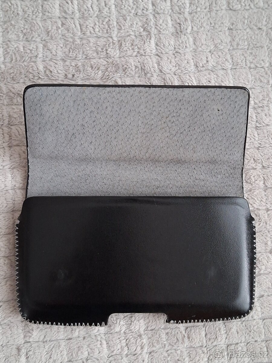 Krusell Hector pouzdro - 6