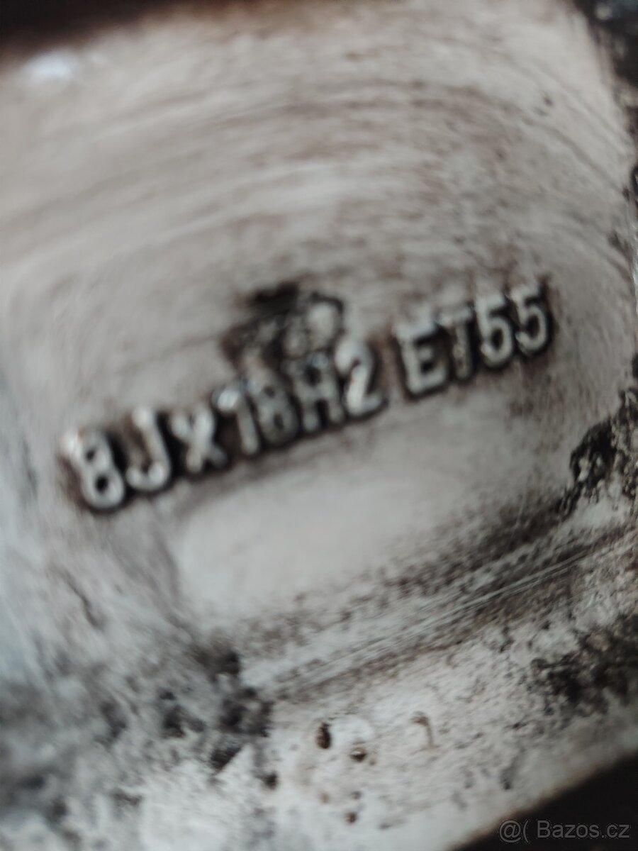 ALU kola Ford 18 - 6