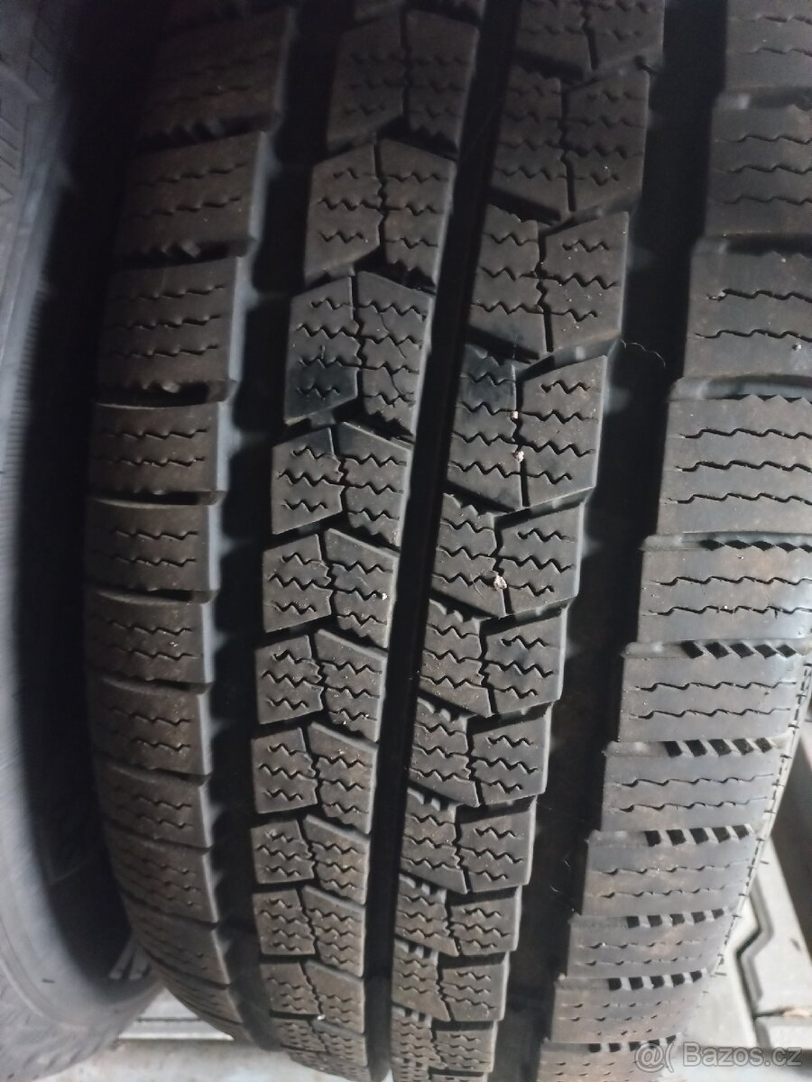 Zinmi 235/65R16C Mercedes Sprinter,VW Crafter - 6