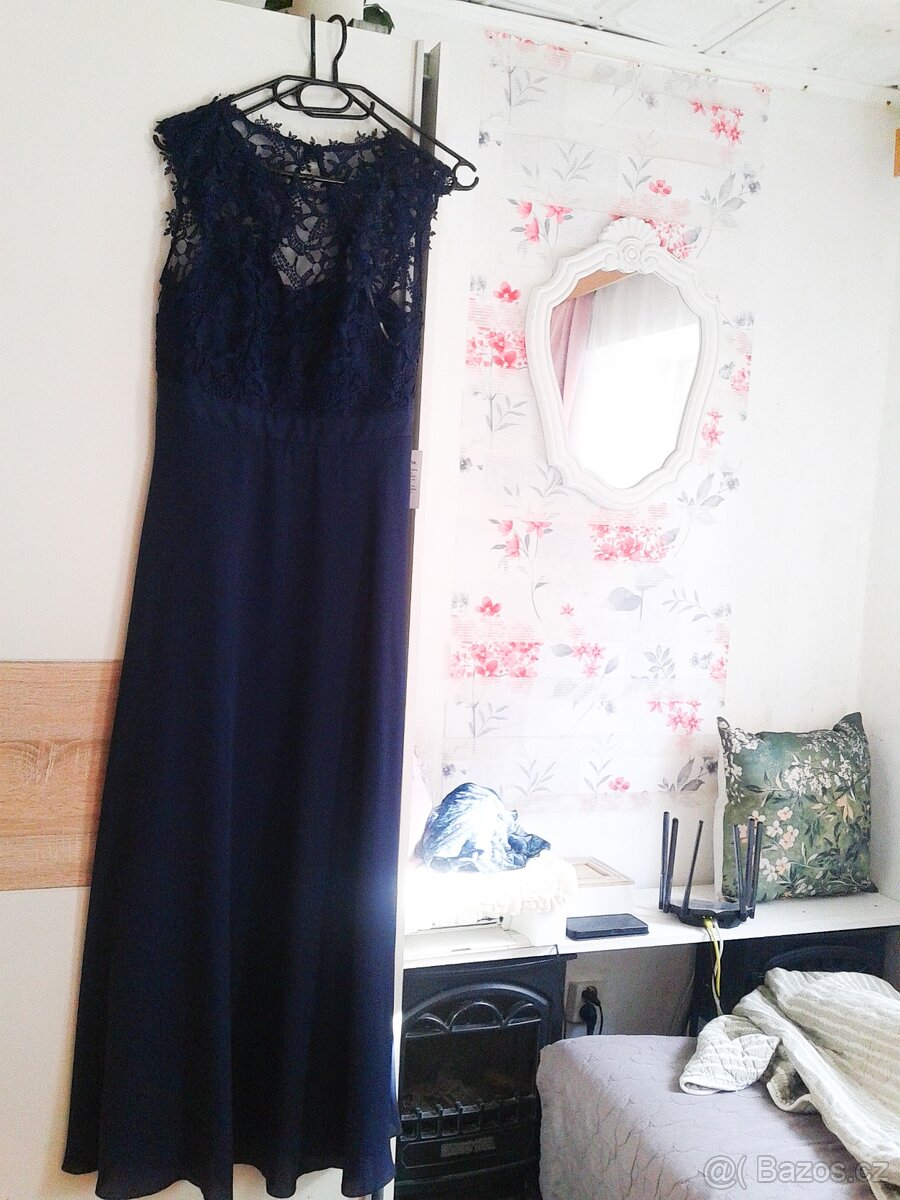 Nádherné dlouhé společenské šaty 40/42 - 6
