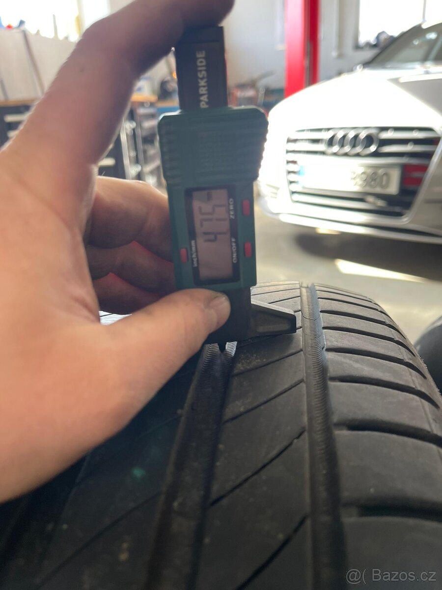 Michelin 225/60 r17 - 6