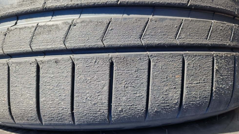 Letní pneu 305/30/21 Michelin - 6