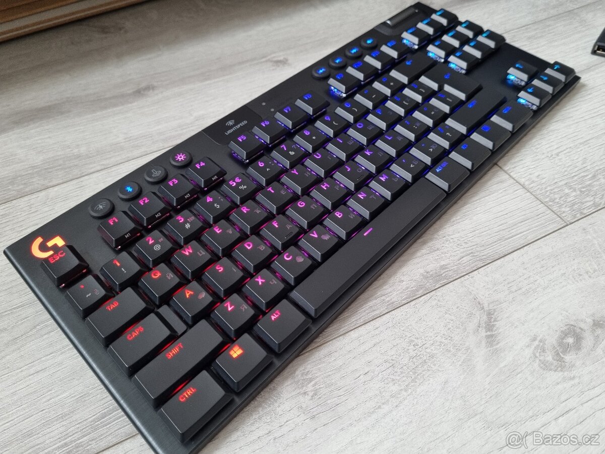Mechanická klávesnice Logitech G915 TKL GL Tactile - 6