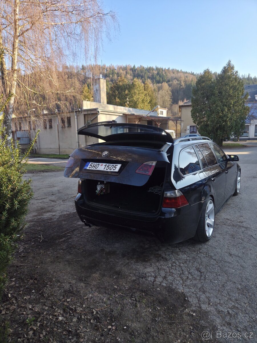 Prodám BMW E61 525D - 6