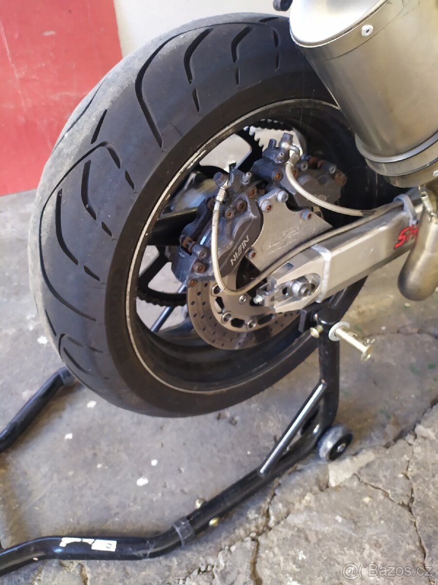 Honda Cbr 600 f4 - 6
