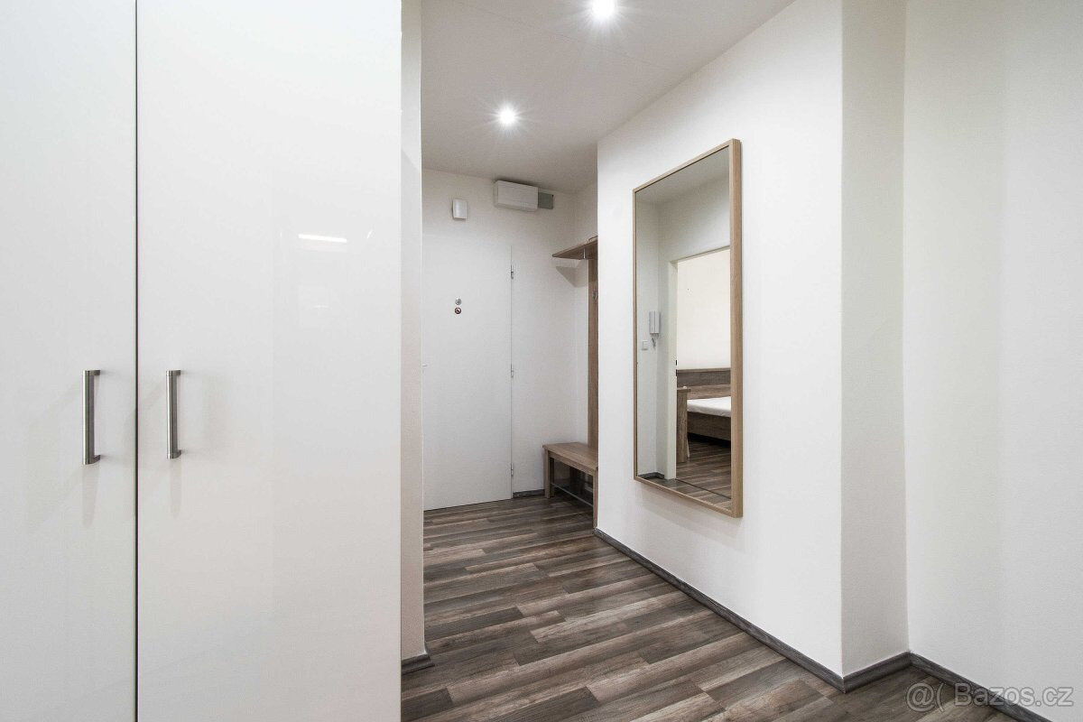 Pronájem bytu 1+1, Kladenská, Vokovice, 17500 Kč/měs, 36 m2 - 6