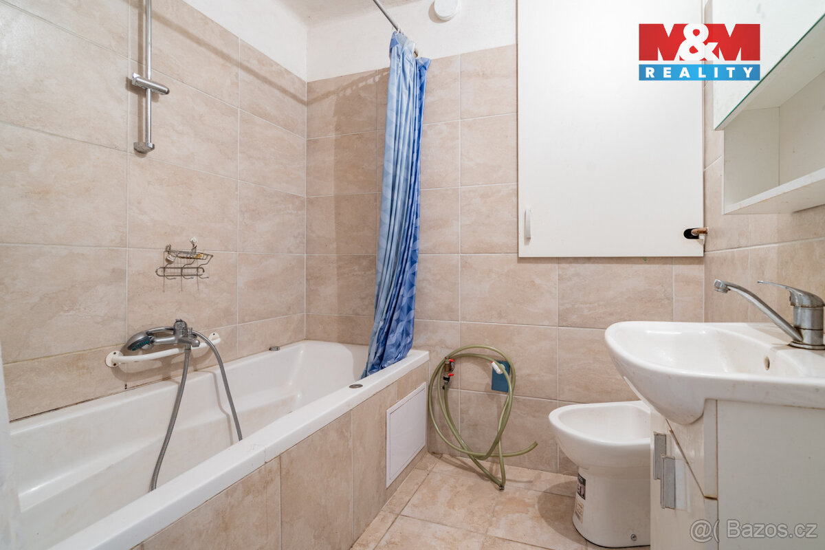 Prodej bytu 2+1, 69 m², Trhové Sviny, ul. Sídliště - 6