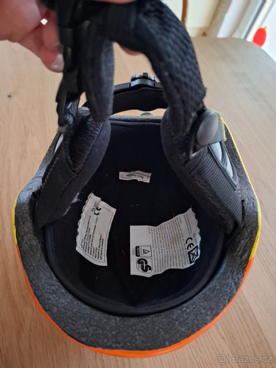 Lyžařská přilba, helma dětská, lyžařské brýle - 6