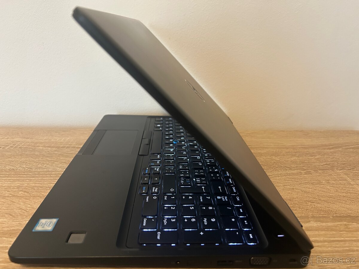Dell Latitude 5580, i5, 8GB, 512SSD, podsvícený, TOP STAV - 6
