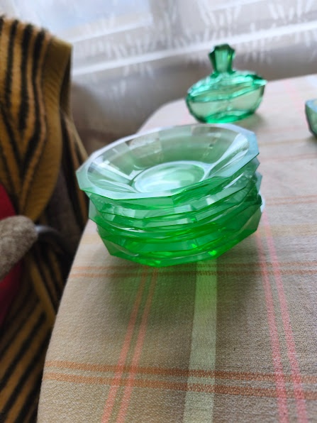 Souprava ze zeleného skla - 6