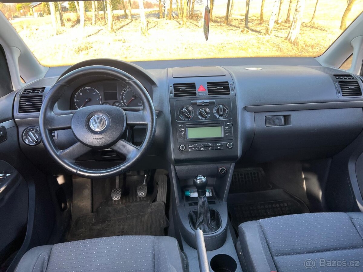 VW Touran 1.9 TDI 74 kW - 6