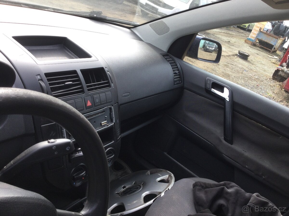 VW Polo 9N 1.2HTP AZQ RV 2003 - 6